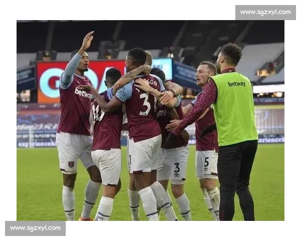 塞维利亚入局!齐尔克泽争夺战升温,西汉姆埃弗顿求租 塞维利亚入局!齐尔克泽争夺战升温,西汉姆埃弗顿求租